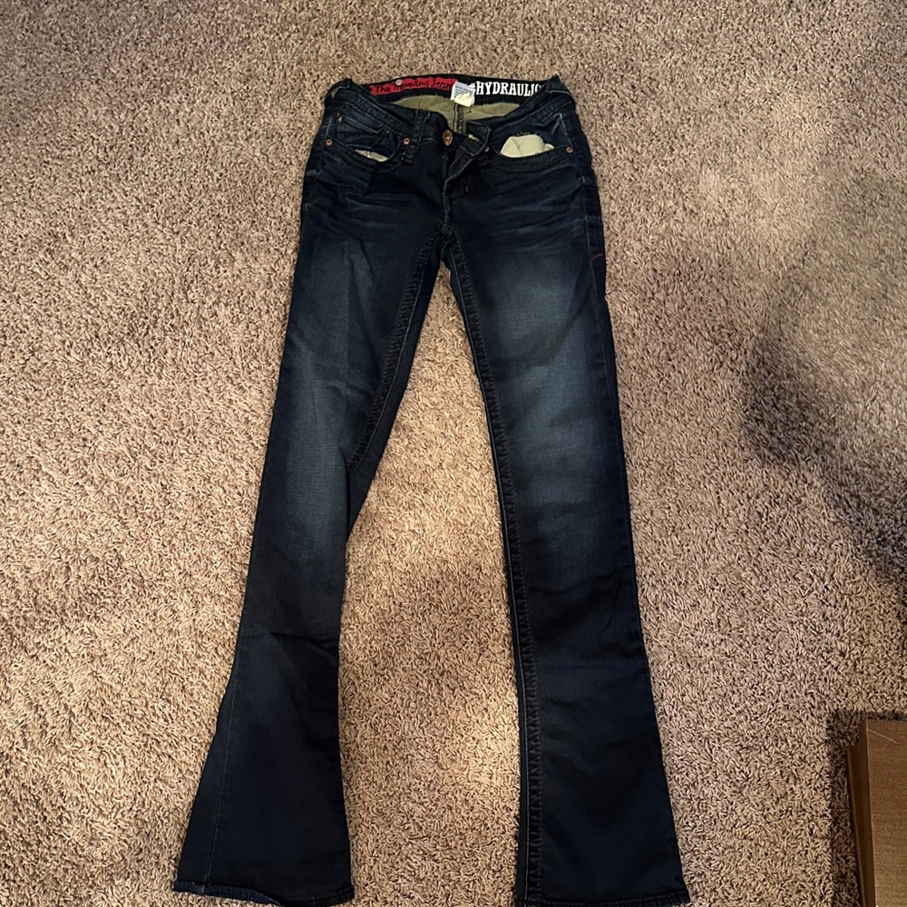 Hydraulic Vintage - The Traveling Jeans
